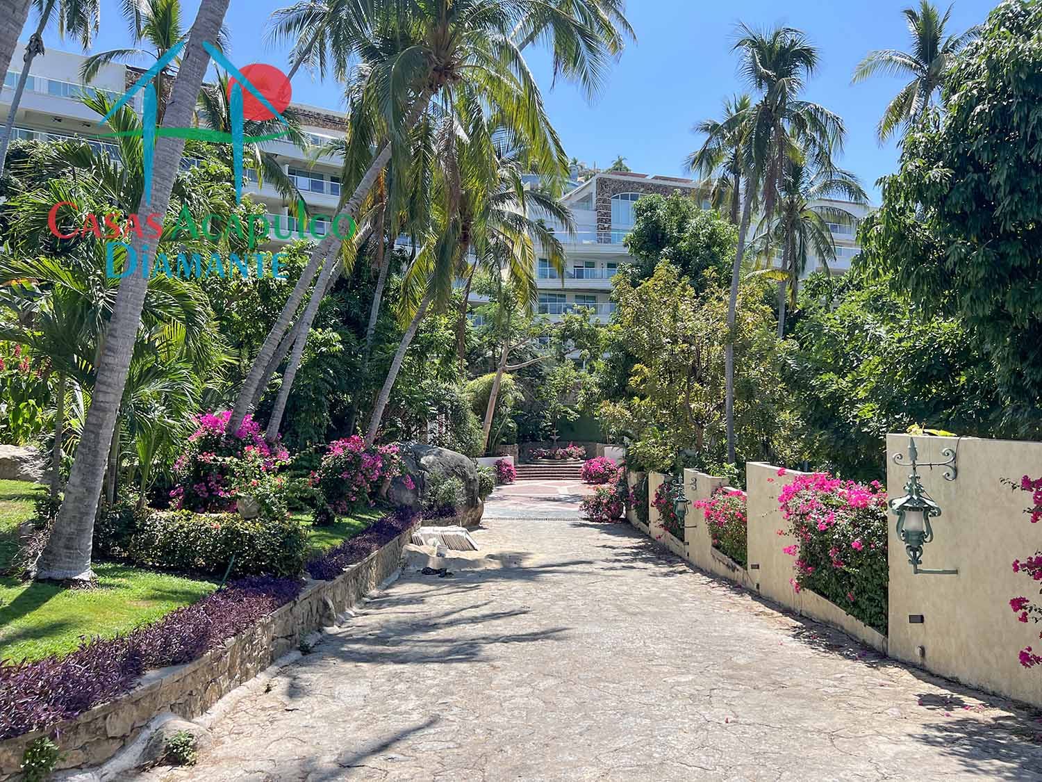 Villa Karin - Acceso 2 Villa Karin - Acceso 2